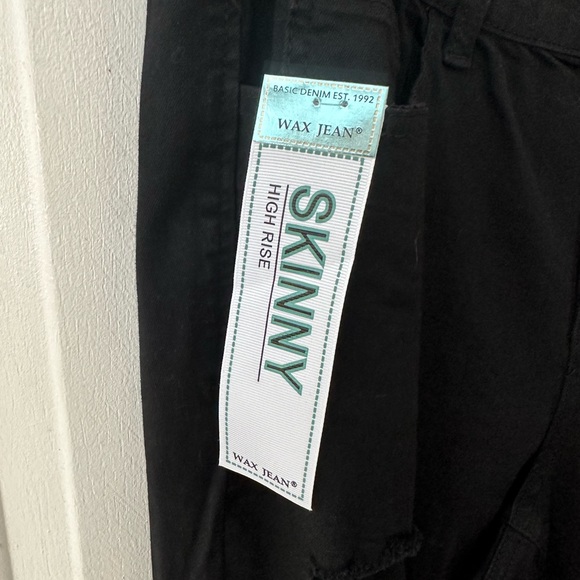 WAX JEAN HIGH RISE SKINNY JEANS: DISTRESSED: BLACK: NWT: SZ 16 - Picture 6 of 8